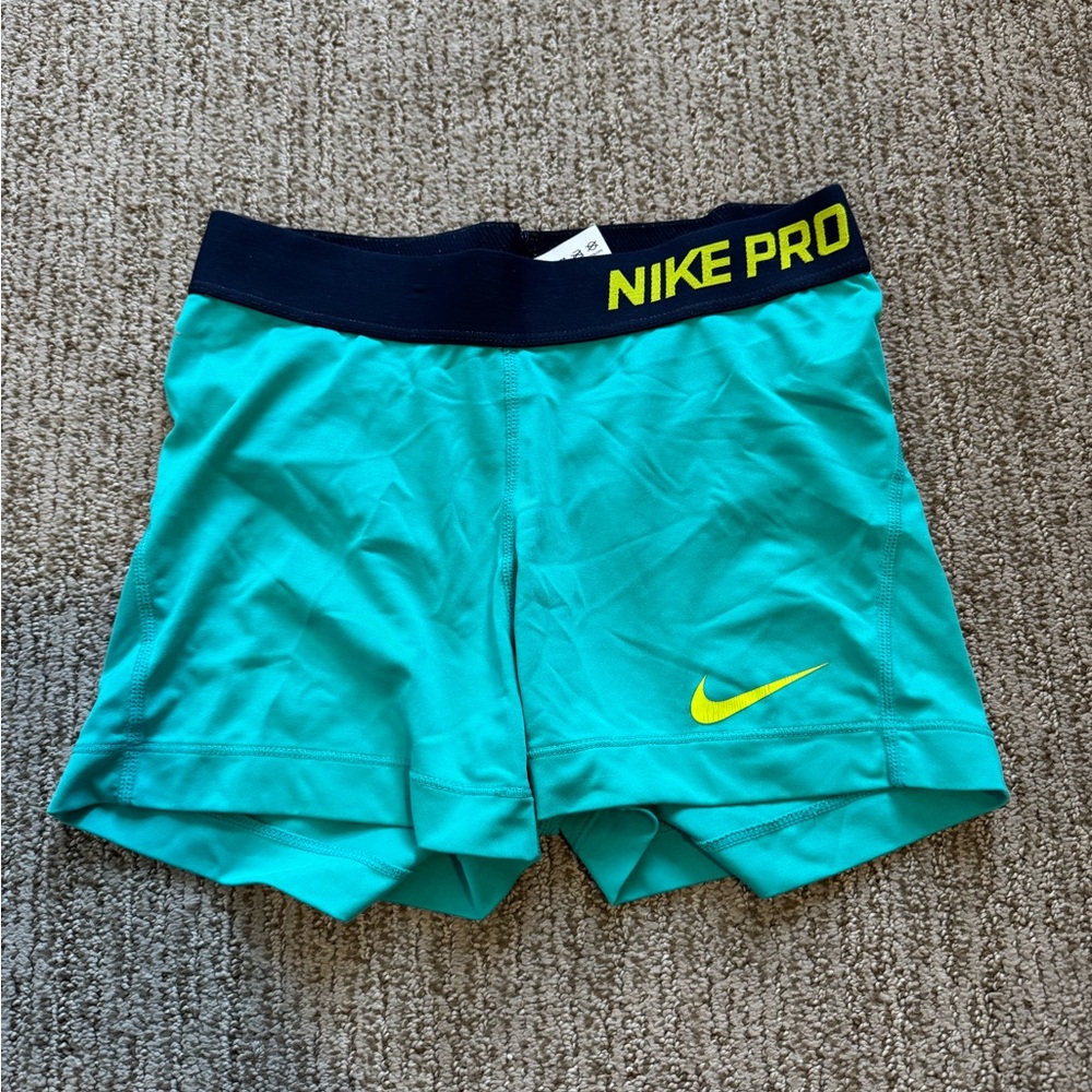 Nike Pro spandex